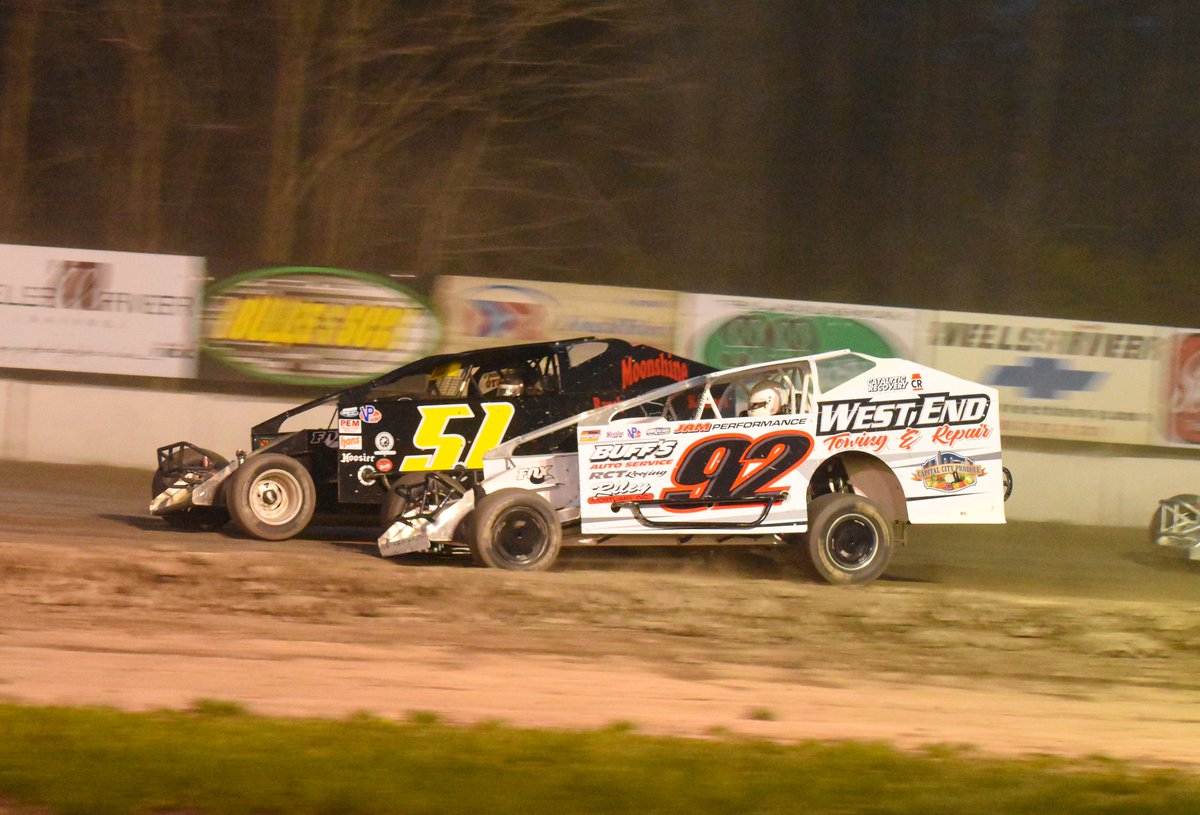 DIRTcarNE's tweet photo. #SportsmanMods | Bear Ridge Speedway makes history as Jason Gray, David Boisclair, and Jordan Fornwalt top DIRTcar Sportsman Modified East Region podium 

𝙍𝙀𝘼𝘿 𝙈𝙊𝙍𝙀 ⬇️

https://t.co/OVy7EGh8si https://t.co/9jrtFeTqa6