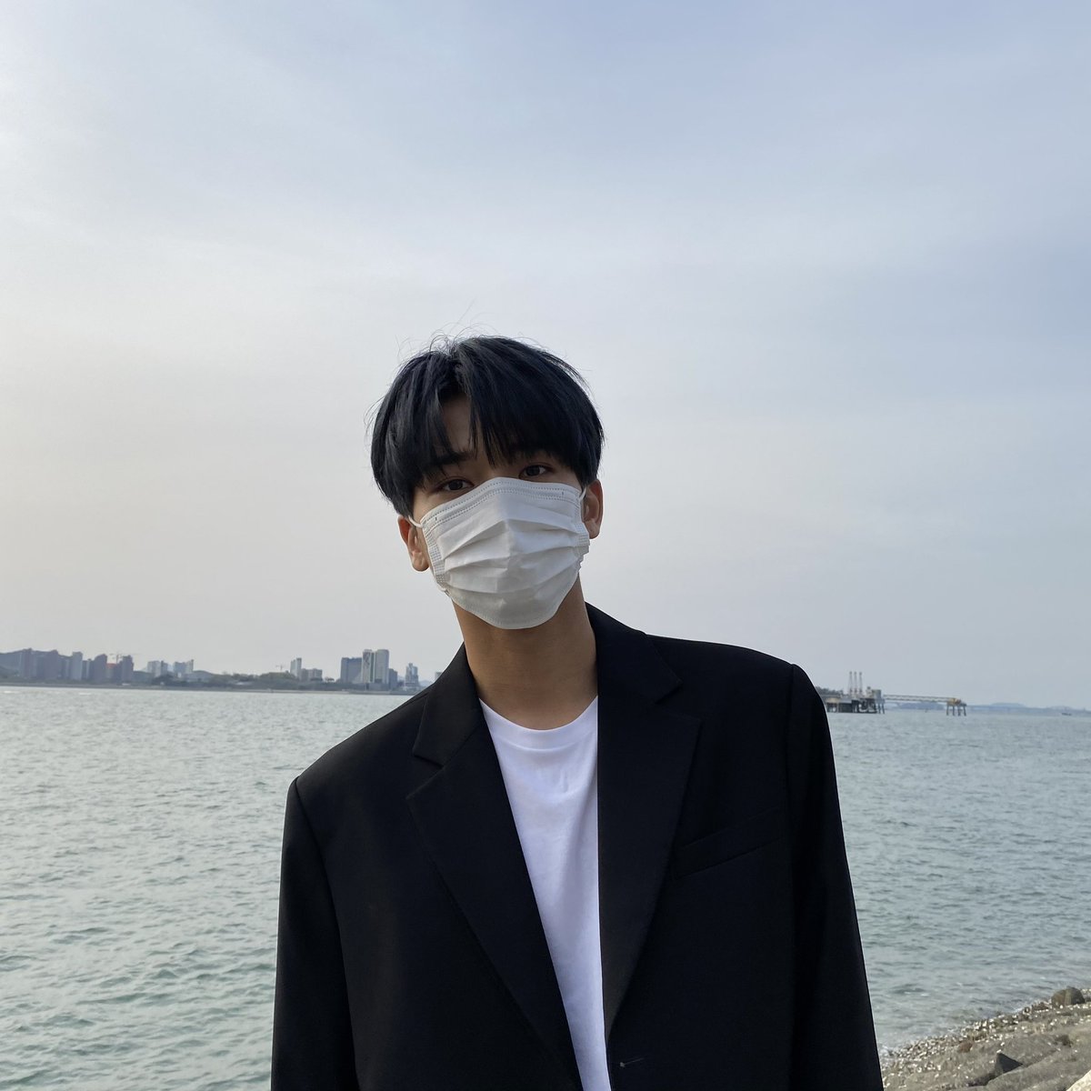 OmegaX_members's tweet photo. [#OX]

오엑스 우리 ���렇게 행복해도 되는걸깡🙃

#OMEGA_X #오메가엑스 #혁 https://t.co/3cIc98ll0g