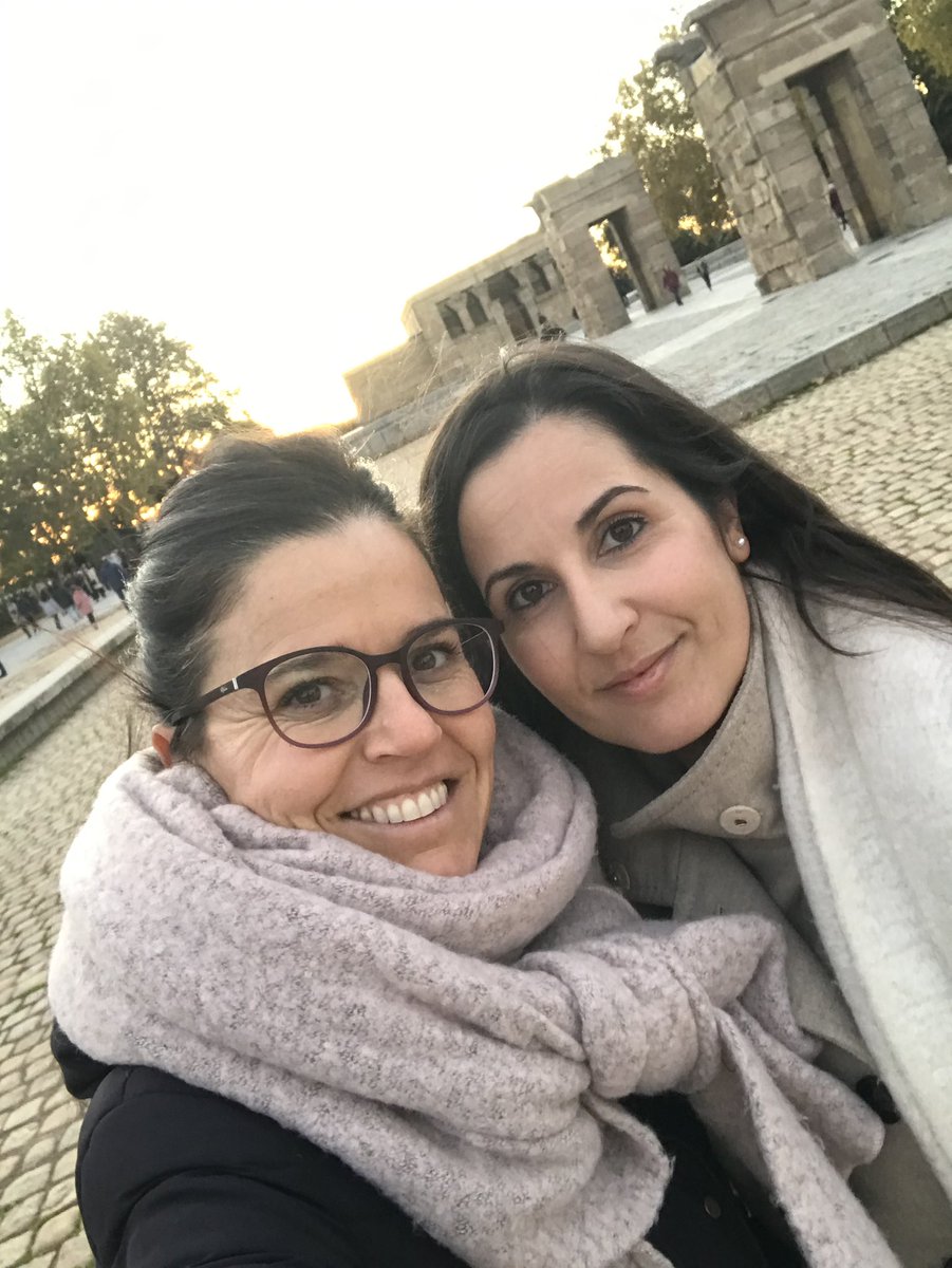 soperezramos's tweet photo. @Road4Live Y me viene a la cabeza cuando @reto21k me enseñó ese mágico lugar! #Aluciflipé #AmigasMaratonianas #GanasDeVolverAVerte 🥰 https://t.co/YrUz174umc