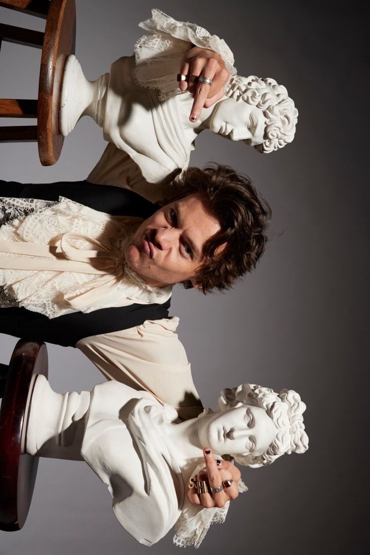 prob_crying's tweet photo. HARRY STYLES.
#HarryStyles #harrystylessnl https://t.co/jQZFCaiczz