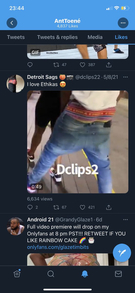 malecakehunter's tweet photo. @AntToene @alphamaleass Not you liking videos of other people being filmed the same way! Sit yo ass down. https://t.co/Ivqkw0gci3
