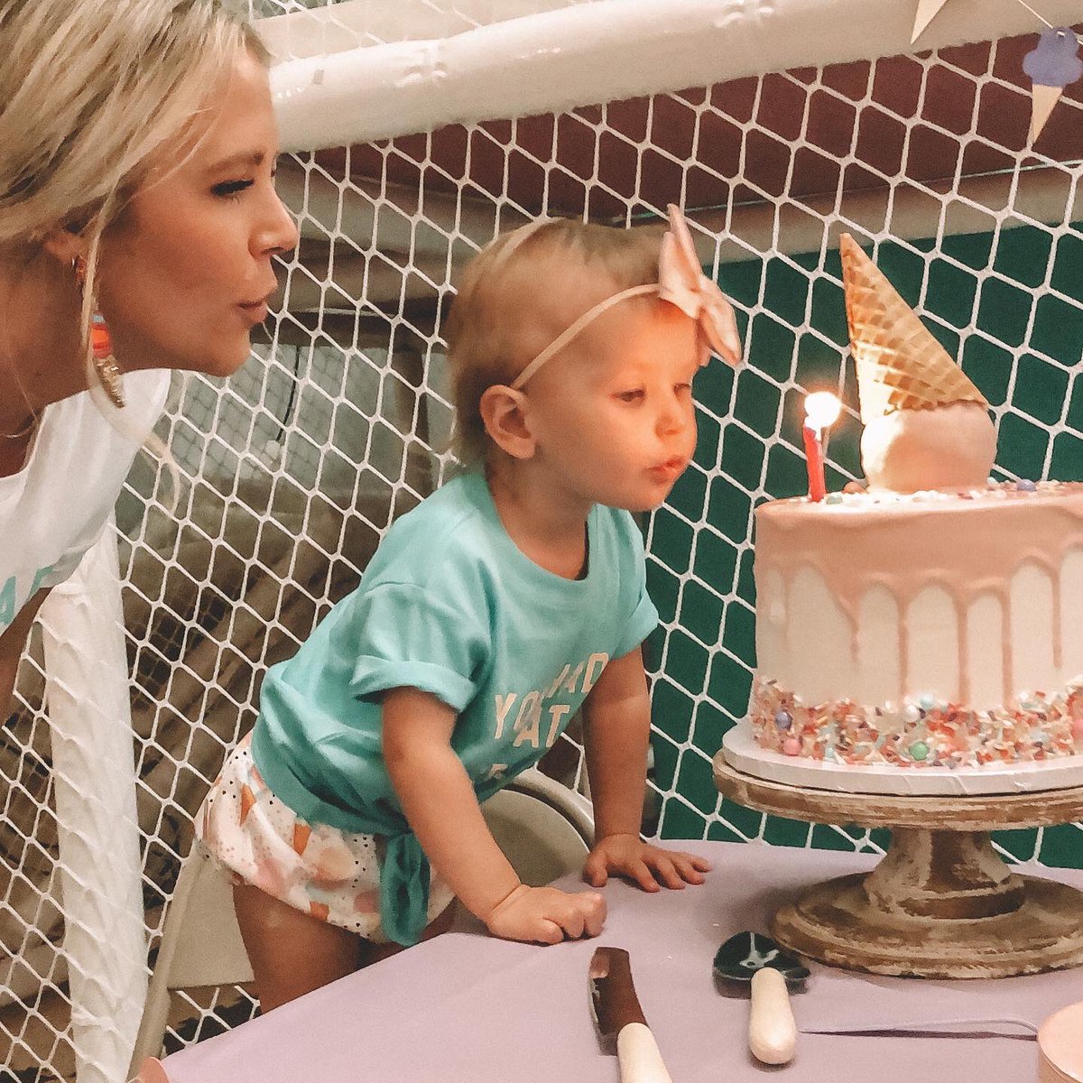 wright_momo's tweet photo. Lennon Blair is TWO Sweet 🍦 https://t.co/rJUupEGXky