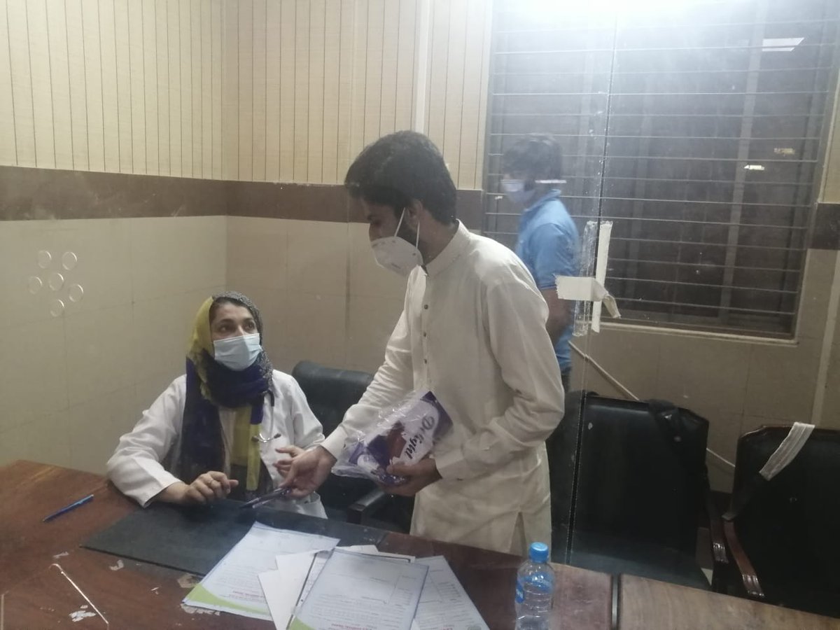YdaOkara's tweet photo. Eid Days &amp; Team YDA OKARA
Team YDA OKARA under Leadership of President Dr Awais Akram &amp; Dr Moawiyya Husnain distributed sweets among Doctors Nurses Paramedics recognizing there services &amp; Patients too who deserve all the honor in eid days ✌️ https://t.co/5qoTwTSyix