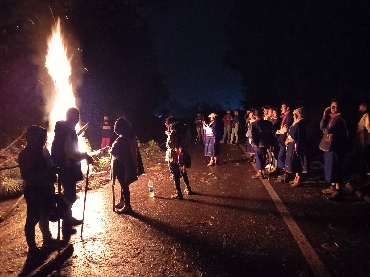 Alvaro_Tombe's tweet photo. El Cauca Resiste!!!! #ParoNacional16M https://t.co/7fcvFQsSLy