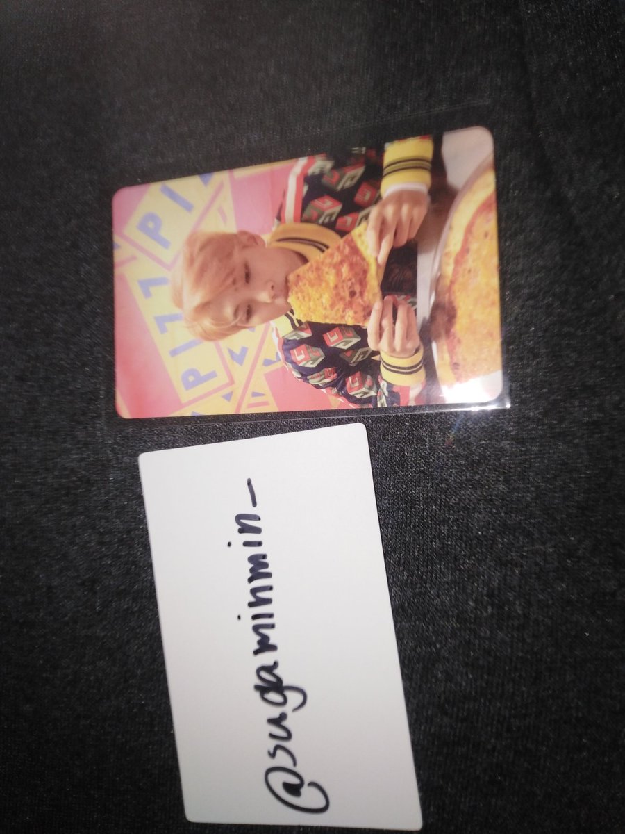 sugaminmin_'s tweet photo. เหลือการ์ดนัมจุนนะคะ​ 180​ รวมส่ง​ (พร้อมส่ง)​ เดมได้เลยค่ะราคานี้ให้คนพร้อมโอนค่ะ

#ตลาดนัดบังทัน​ #ตลาดนัดรถไฟบังทัน https://t.co/9SBm05fbH5