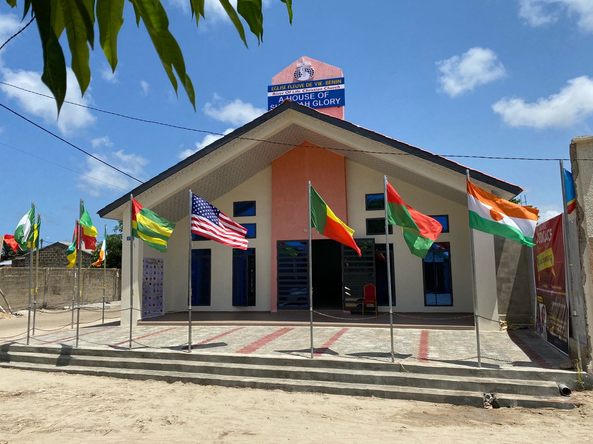 MyROLCC's tweet photo. RT @pastortong: Today is an exciting day ! We will dedicate this new church building in Cotonou, Benin to the Lord! Let this be the house of Shekinah Glory ! https://t.co/byKDre4ozG