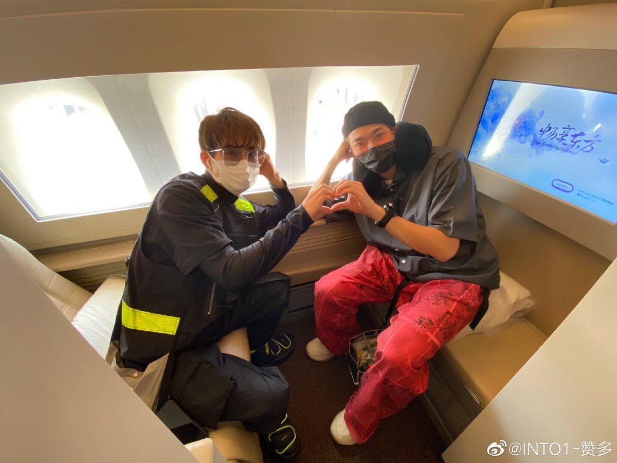 Vietnamesevaelf's tweet photo. #Rikimaru cười phát mệt luôn á cả nhà ơiii https://t.co/4uoGmoF9UH