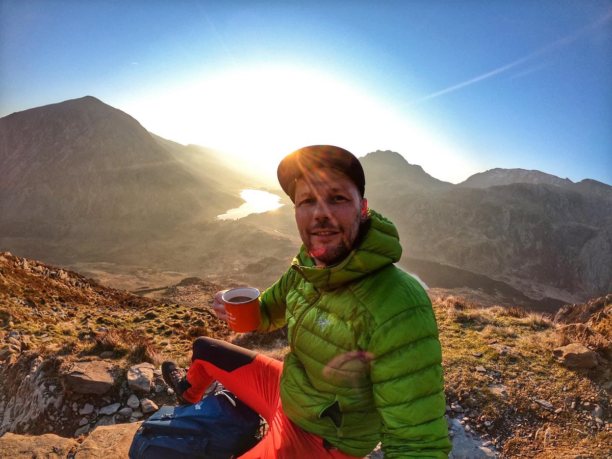 A note from our Mr VC:

Despite  #MentalHealthAwarenessWeek drawing to a close it’s important that we continue to raise awareness. With mental health issues on the rise, we need to keep the wellbeing of ourselves &amp; others at the forefront of our minds...👉facebook.com/289712423617/p…