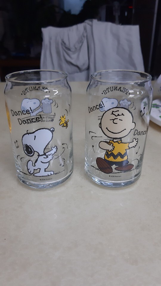 These are the Peanuts cups I got as a gift from a friend.