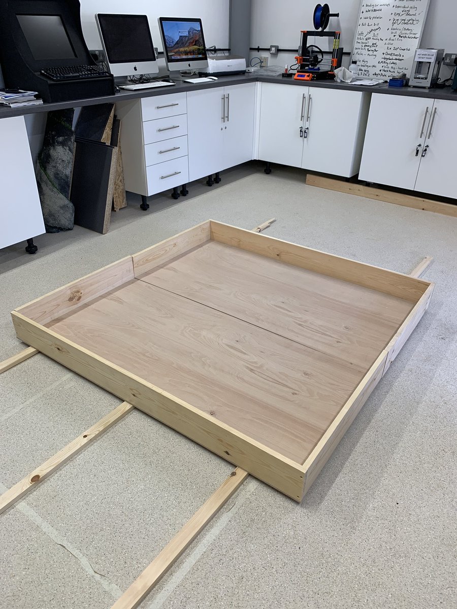 PiCodeandChips's tweet image. Finally started to make the arena for our #PiWars entry