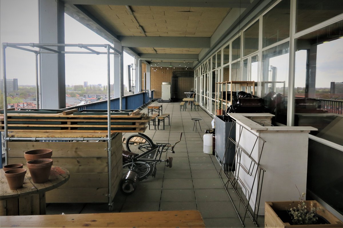 beerfollowers's tweet photo. Het terras van #Eiber in wording. Hier kun je straks je bier drinken op grote hoogte https://t.co/NHKPJu9NS8 #followthebeer #craftbeer #craftbier #brouwerij #TheHague #DenHaag #DenHaagcentrum #DenHaagcity https://t.co/Eq3MflJxwO