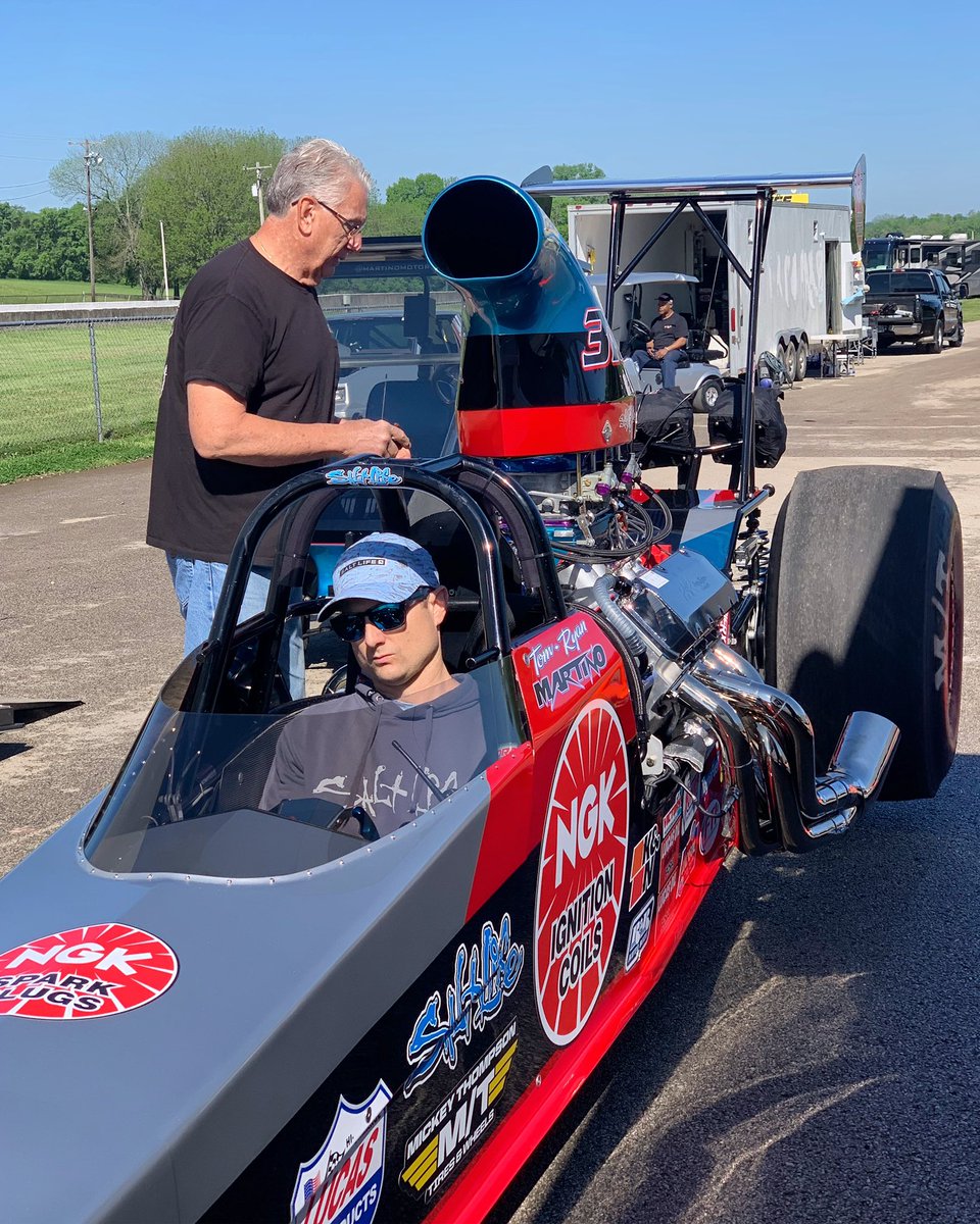 martinoracing's tweet photo. #SaltLifeSunday 🏎🌴 2021 PDRA Doorslammer Derby at Beech Bend Raceway Park...

@RealSaltLife @ArtofFast @knfilters @MickeyThompsonT @Lucas_Oil #SaltLife #ngkracing #raceday #knfilters https://t.co/PPye1NsCcq
