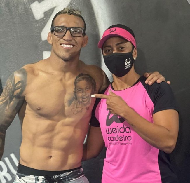 Video Kevin Lee finishes skull tattoo advises EA to change UFC 4  character  MMA Fighting