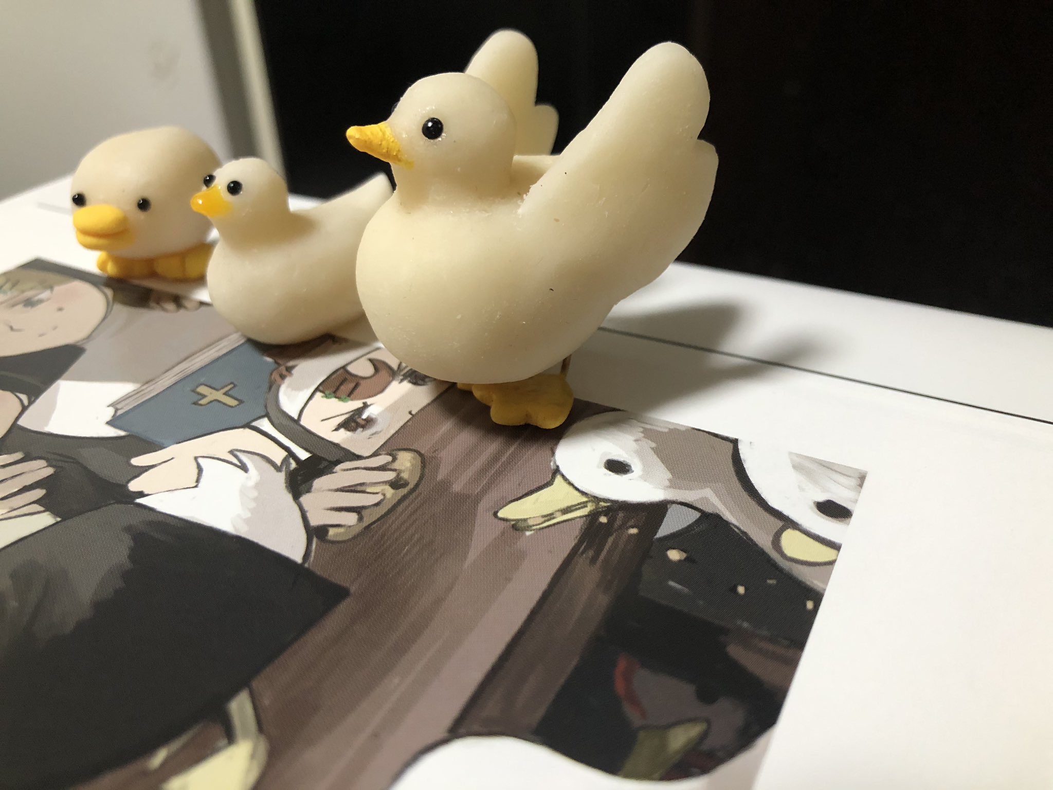 Twitter 上的 Diva Dillinger Duck アヒルのフィギュア凄いです 1番左見覚えありますね笑 Twitter