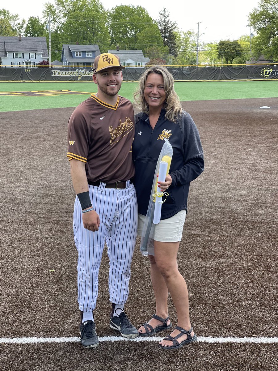 kwelshjj's tweet image. Busy day ❤️⚾️🕺