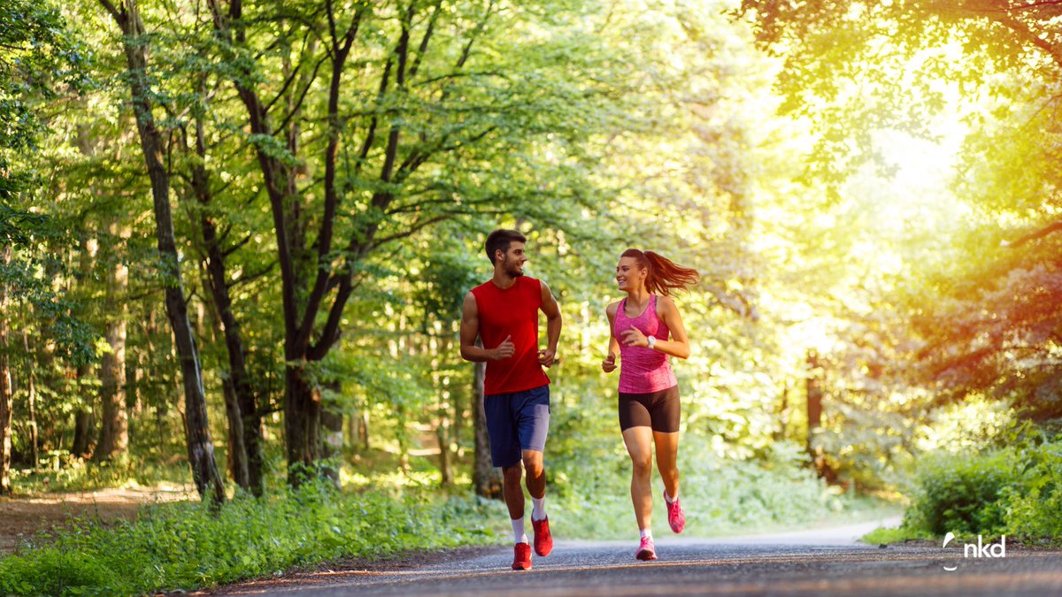 Sun’s out &amp; now is a good time to GO FOR A RUN! We know it’s Sunday morning, but if you do it now it will  improve your productivity, jumpstart your metabolism &amp; help your body burn calories through the day

Exactly what you need before a big Sunday roast #running #fitness #run