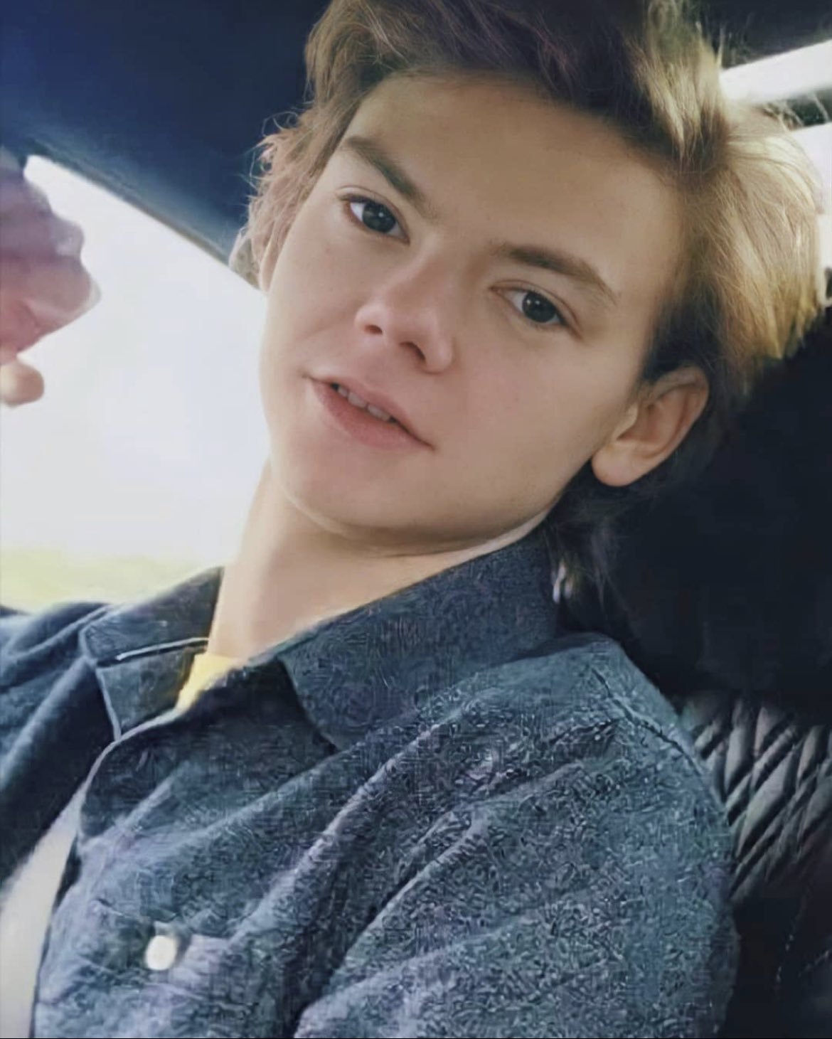 Happy birthday to my safe place aka Thomas Brodie-Sangster <3 