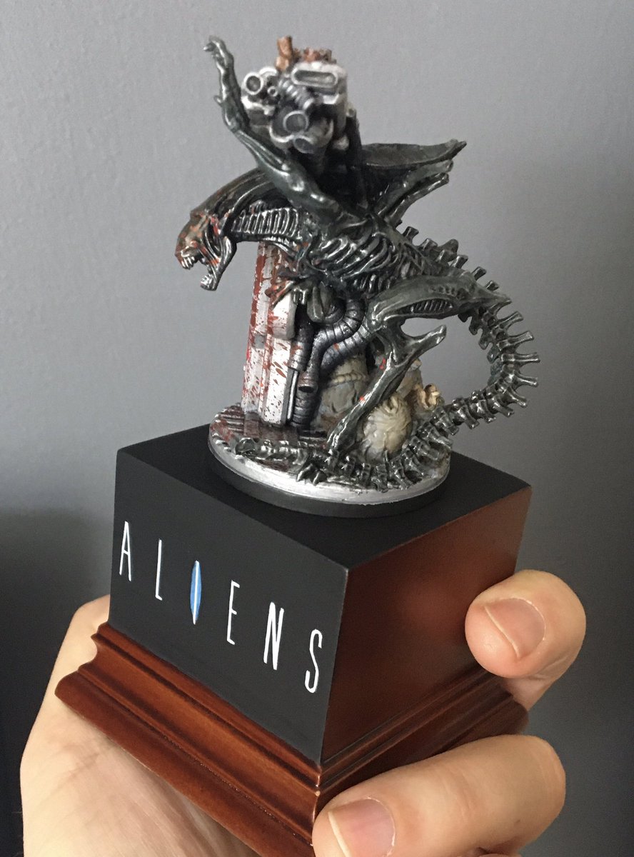 karl_artist's tweet image. Saved for ‘a rainy day’ or should I say a very rainy weekend a part-done model now completed. Just finished painting a rare &amp;amp; long out of production #prodos #alienqueen #aliens figurine; mounted with a hand painted logo to add to my collection.