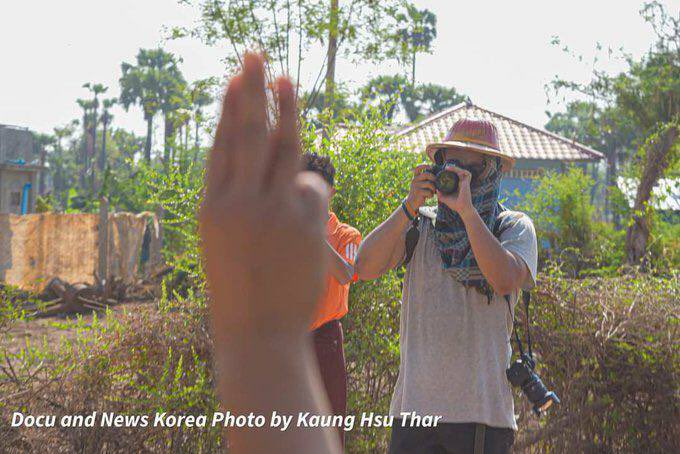eaintmayme's tweet photo. Locals from PhaungKhar village participated in the rejection of military dictatorship and slavery education.
#May16Coup 
#WhatsHappeningInMyanmar
#HumansAreNotShields https://t.co/pnz5b5FzJV