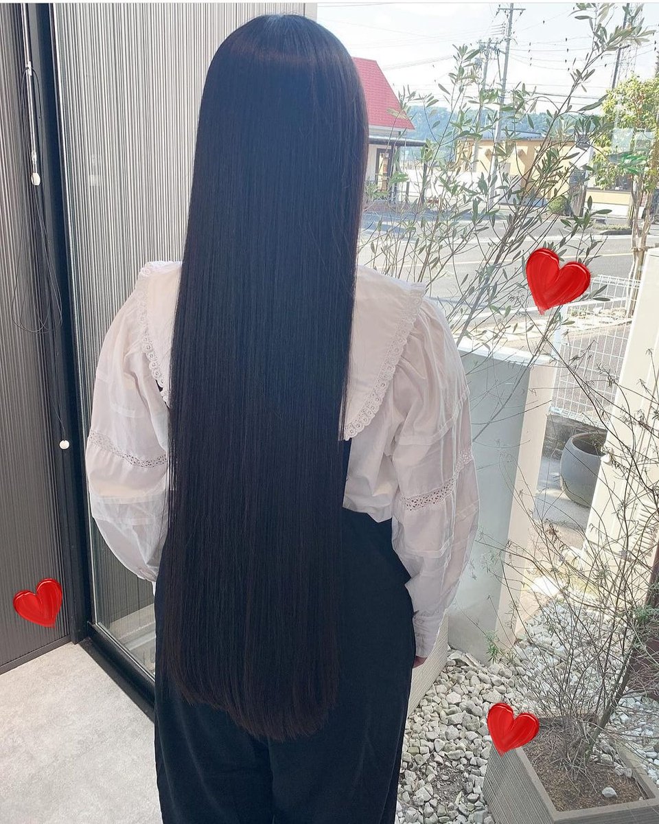 Yukachanworld's tweet photo. 先日、髪のトリートメントとヘッドスパに行った時の写真を
美容師さんがInstagramに載せてくださいました📸✨
ありがとうございます❤️
髪ツヤツヤ✨
天然ストレート超ロングヘア🦄
シャンプーのCMの出演依頼とか来ないかな~😚💕笑
#水素トリートメント
#炭酸ヘッドスパ
#NiiR
オススメです♪♪ https://t.co/CoarOQ0318