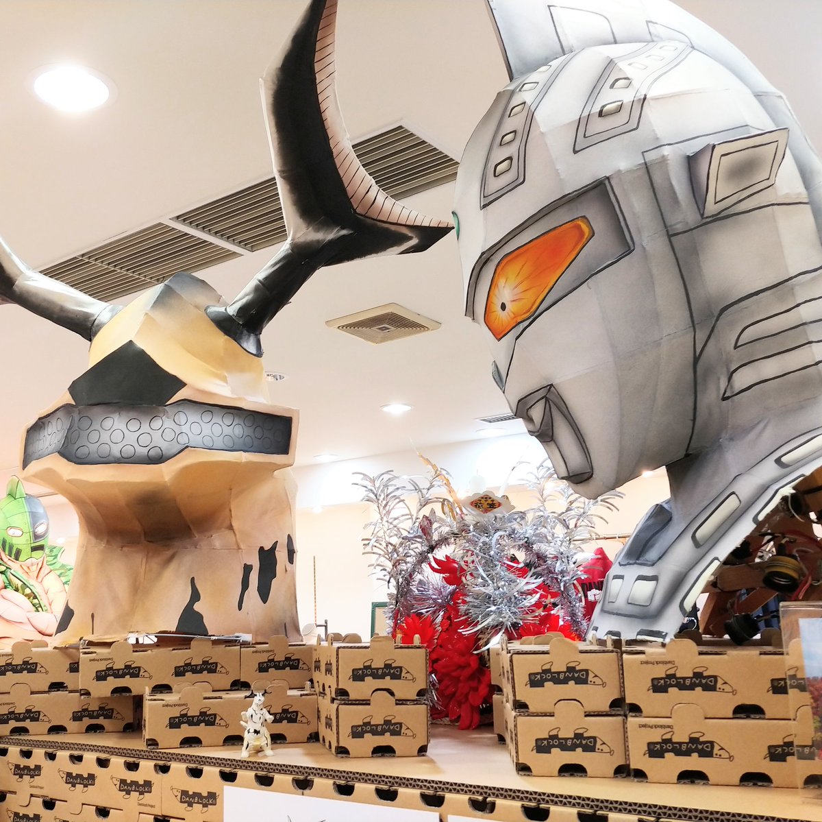 青森ねぶたウルトラノ會 Kiiro Ultra Twitter