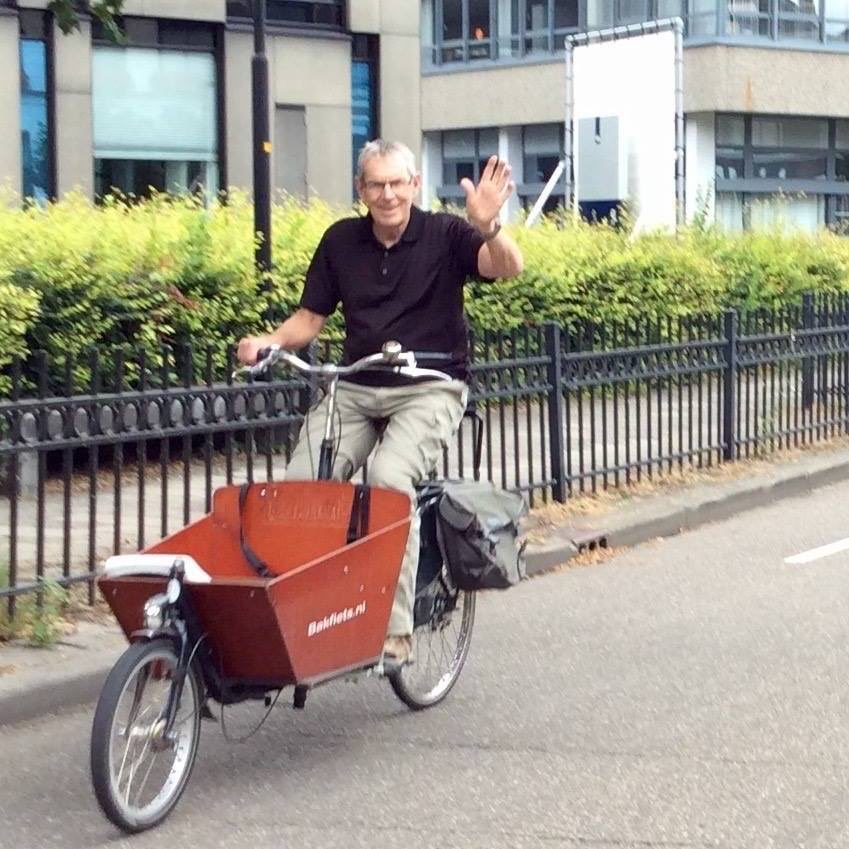 jimbooss's tweet photo. #bill282 #MovingOntarionMoreSafely so if I give myself pedal assist I don’t fit the criteria?  Give me a break I’m 80 years old, I want to get my groceries while staying green https://t.co/n1RlOPpAit