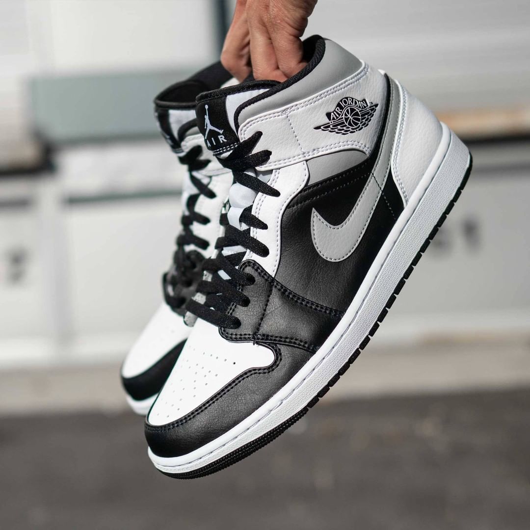 "UNLOCKED" EXCLUSIVE 
Jordan 1 Mid "White Shadow" (Men's) 

To qualify: 
1. RT this post 
2. Sign up via the link in our bio under "Unlocked" Exclusive

All participants must have a customer account/be following <a href="/TheClosetInc/">The Closet Inc.</a>