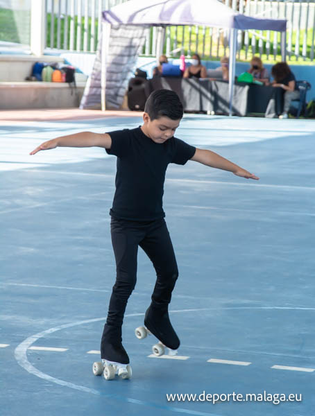 Área de Deporte (@deportemalaga) on Twitter photo Imágenes de #Patinaje #Artístico correspondientes a los 37º Juegos Deportivos Municipales del Ayuntamiento de
<a href="/malaga/">Ciudad de Málaga</a>. Bajo la dirección técnica de C.D Patinaje Malaga.📸👉 bit.ly/2RVLnTd #juegosdeportivosmlg <a href="/malaga_2020/">Málaga 2020</a> Imágenes de #Patinaje #Artístico correspondientes a los 37º Juegos Deportivos Municipales del Ayuntamiento de
<a href="/malaga/">Ciudad de Málaga</a>. Bajo la dirección técnica de C.D Patinaje Malaga.📸👉 bit.ly/2RVLnTd #juegosdeportivosmlg <a href="/malaga_2020/">Málaga 2020</a>