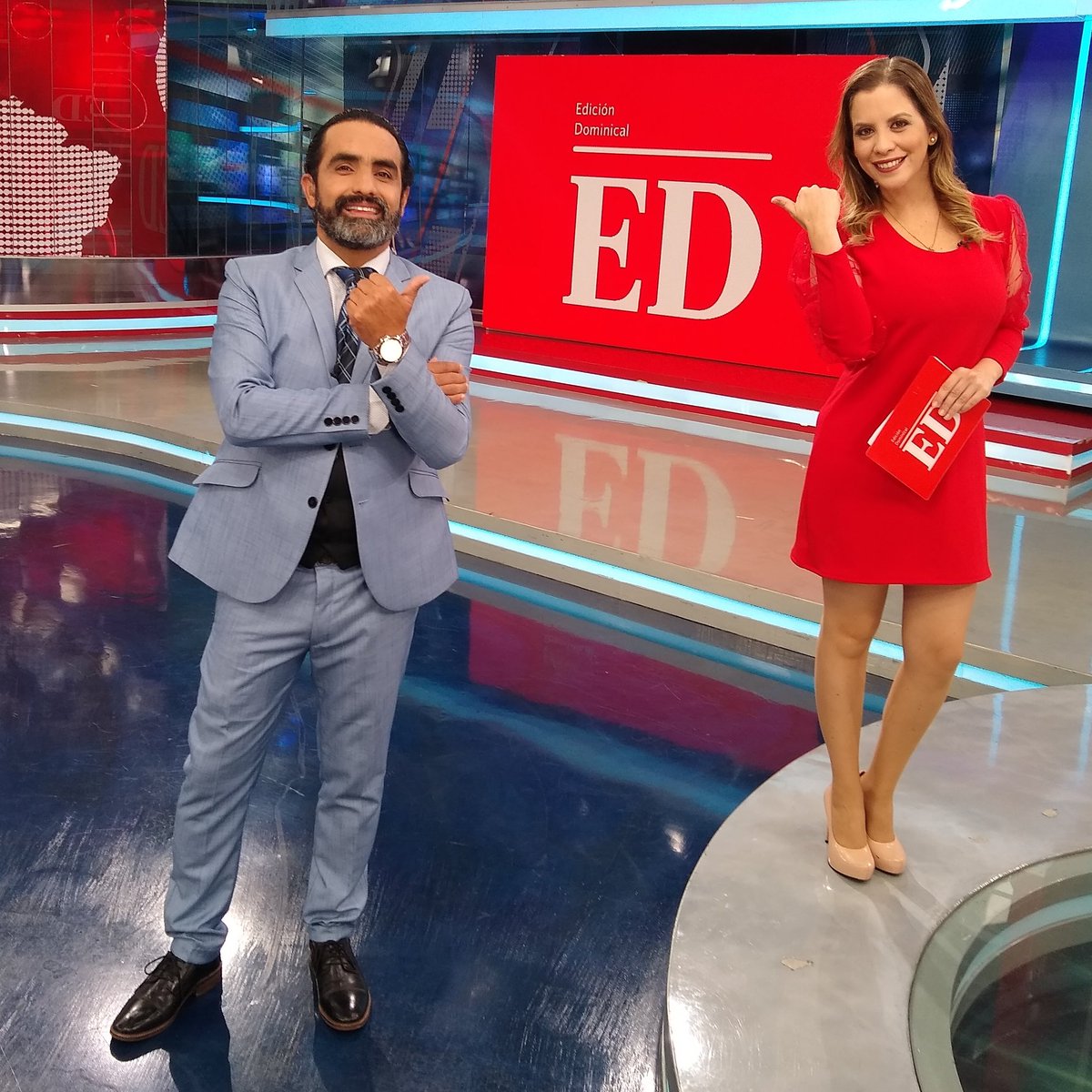 FerLlanos's tweet photo. Temprano con toda la información en @noticiAmerica con @evekahn en #ANDominical https://t.co/Xd8Fd6VIsM