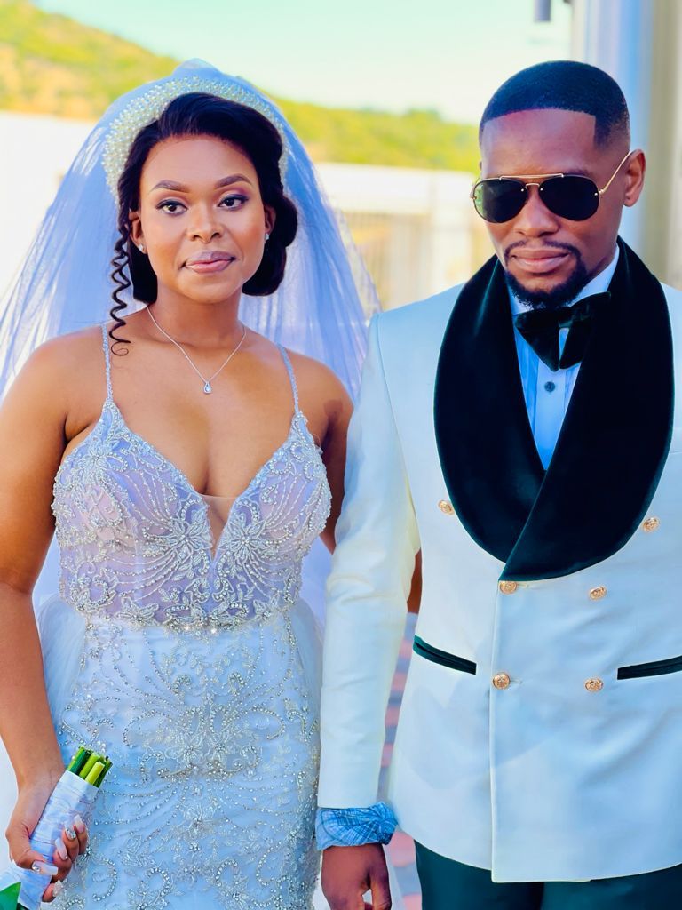 noluh8426's tweet photo. A month ago I married the love of my life 😢❤. Ngiyabonga Mdluli sthandwa sami https://t.co/97cPk1SLJ7