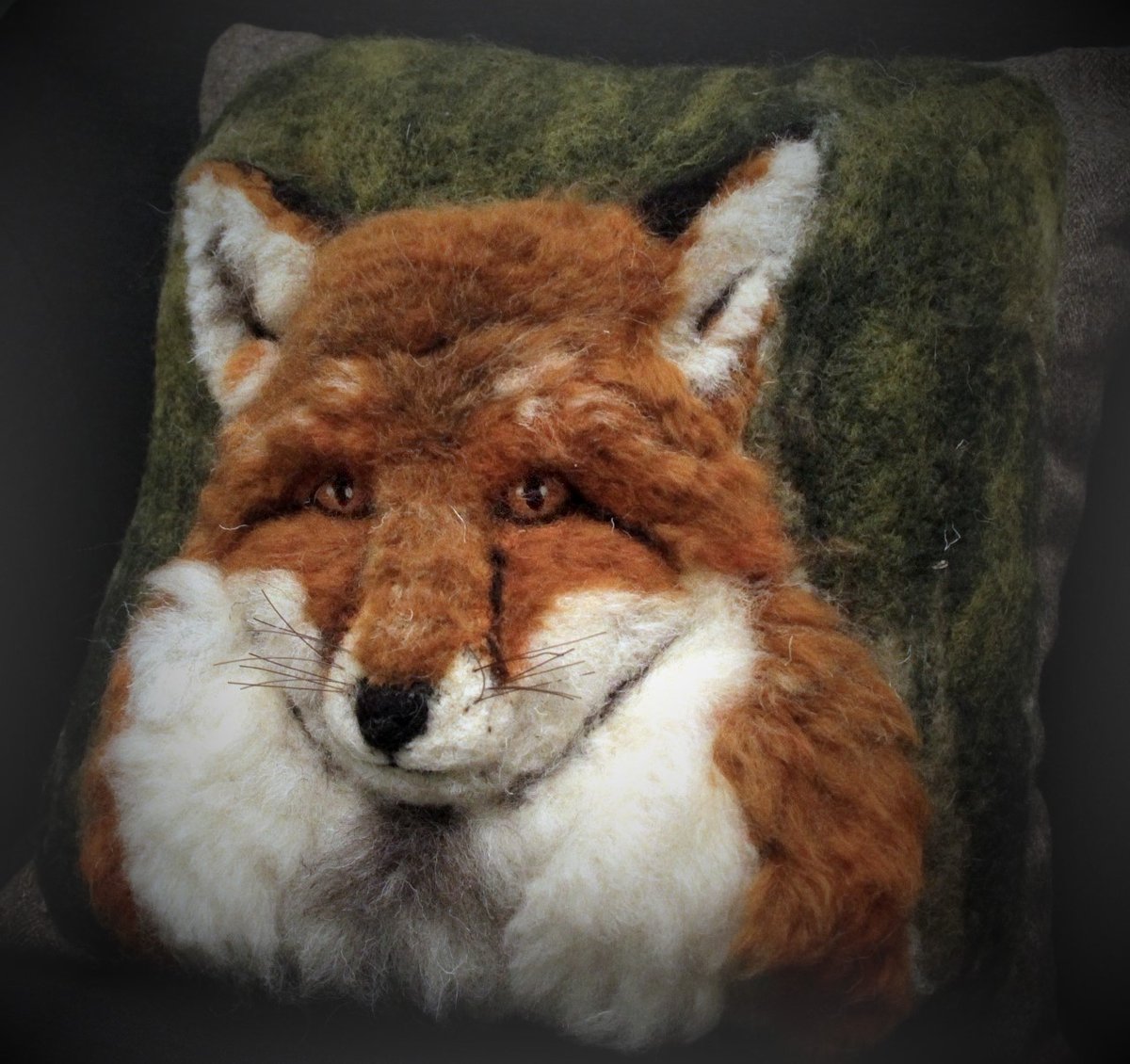 AnnisFelting's tweet photo. Latest blog https://t.co/rdY6IPKd0n #needlefelting #fox https://t.co/9qnjFH9Hel