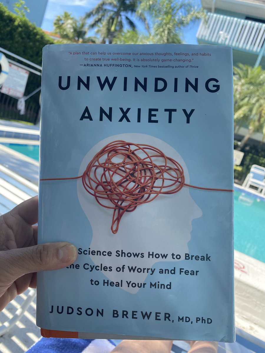 MySleepDevice's tweet image. So enjoying this book!  Very helpful in seeing patterns to stop worrying, overeating, overworking, or bad habits in general.  #mindfulness #stress #weightloss #anxiety #sleep #healthylifestyle  #healthylife #unwindinganxiety