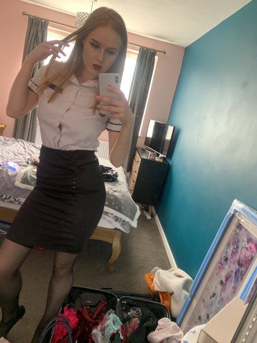 Behind the scenes shooting for @WomenWhoSmoke earlier this week 😋😋😋✨  https://t.co/v4TqGAeGvM  🚬 &hearts;️ https://t<a class="tags" target="_blank" title="On Twitter" href="/?out=eyJ0eXAiOiJKV1QiLCJhbGciOiJIUzUxMiJ9.eyJpYXQiOjE3MjE1NzEzOTksImlzcyI6InR3cG9ybnN0YXJzLmNvbSIsIm5iZiI6MTcyMTU3MTM5OSwiZXhwIjoxNzUzMTA3Mzk5LCJyZWRpcmVjdF91cmwiOiJodHRwczovL3R3aXR0ZXIuY29tL1dvbWVuV2hvU21va2UifQ.OHW9bGmw0Tp8j0QizxwgqPdzhzC1Hud4Zt0jox2RjjgXojEYyIqUgy2v_8I-sRATnKfTTIKaYIjHr0rPdkF0kw">@WomenWhoSmoke</a><a href="/tag/model"class="tags"><span>#model</span></a><a href="/tag/ginger"class="tags"><span>#ginger</span></a><a href="/tag/bim"class="tags"><span>#bim</span></a><a href="/tag/bimgirls"class="tags"><span>#bimgirls</span></a>