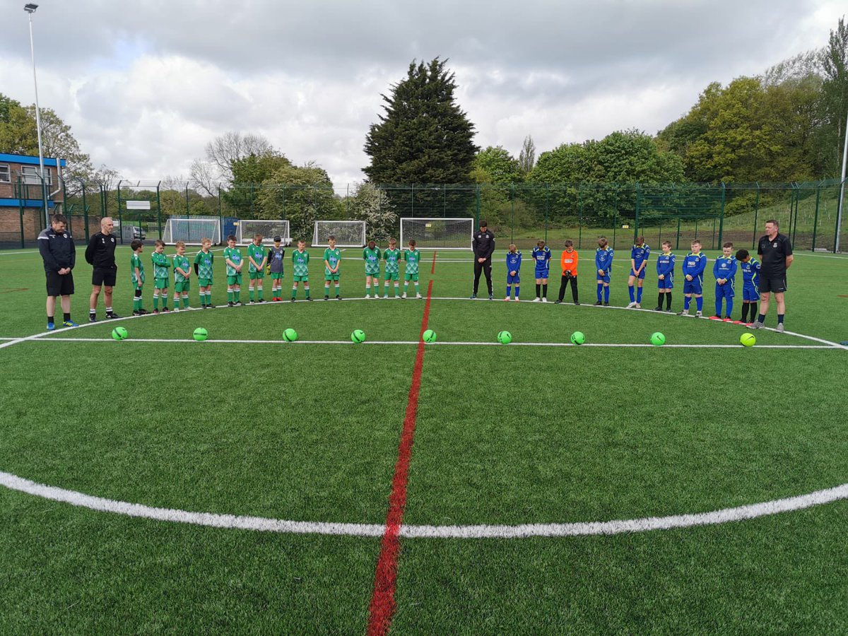 Respect - Paying tribute to #JordanBanks Charnock Richard U11’s Black v <a href="/RibbletonFC/">Ribbleton FC</a> U11’s Blue ⚽️⚽️⚽️⚽️⚽️⚽️⚽️⚽️⚽️ 

<a href="/JnrLancs/">Central Lancs Jnr Football League</a> <a href="/FootballAssoc/">The FA</a> <a href="/LancashireFA/">Lancashire FA</a> <a href="/The_Gazette/">Blackpool Gazette</a> <a href="/BBCNews/">BBC News (UK)</a> <a href="/SkySportsNews/">Sky Sports News</a> <a href="/itvnews/">ITV News</a>