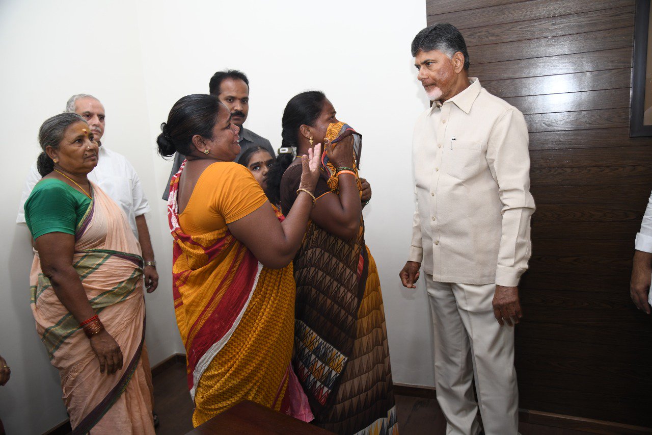 MASSiva on X: "#yeleti sir...meeru check cinema thiyyadam yenti sir..  #check #ShawshankRedemption 🤦😡 https://t.co/npRRpatD5s" / X