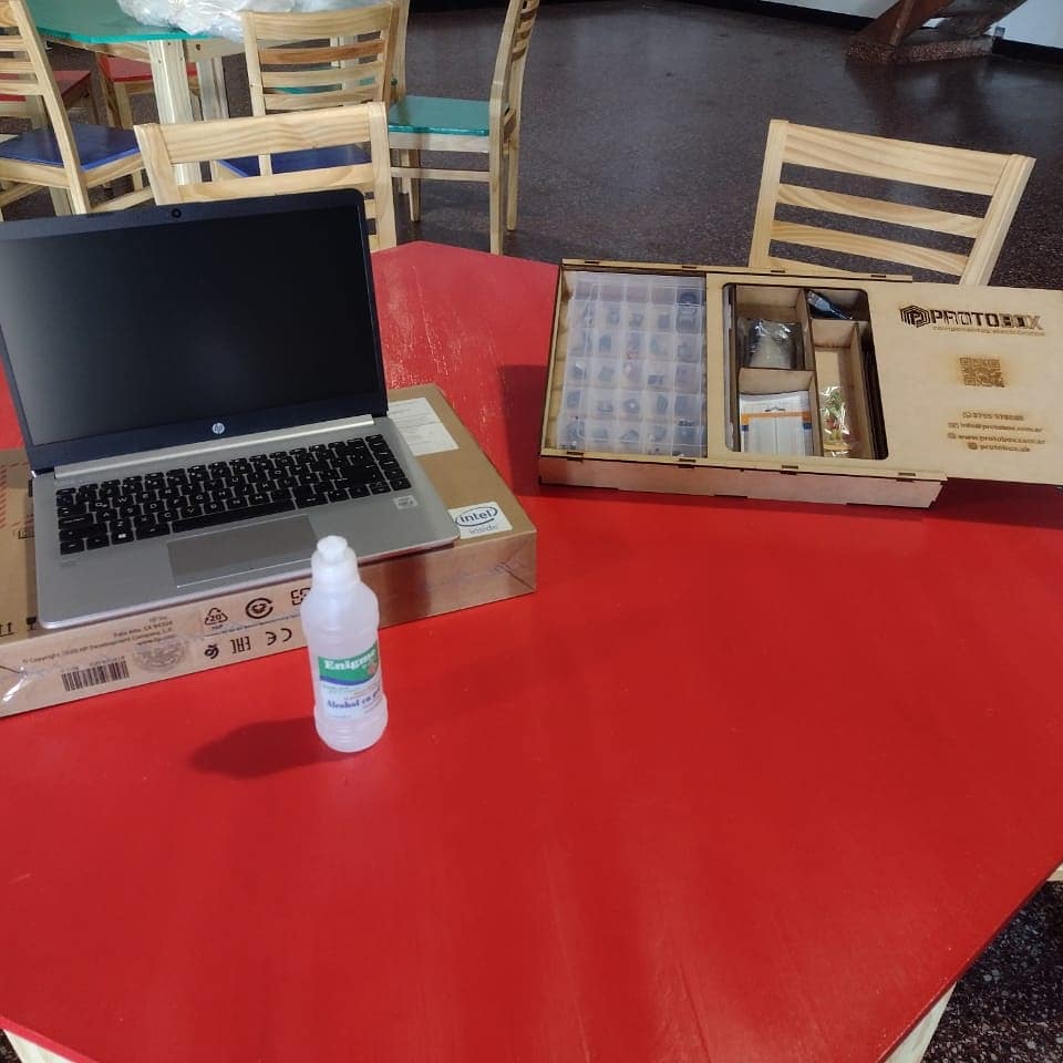 Oficialmente inaugurada la Sede  Maker de Leandro N. Alem, sede que depende de la Escuela de Robótica..
Muchos  niños y jóvenes tendrán la posibilidad de acceder a una educación innovadora con  propuestas pedagógicas  en torno a la ciencia y la tecnología.