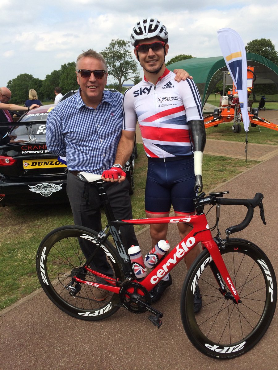 JohnMcDonald_MC's tweet image. Can you all please give us a RT.  Check out futurepathway.co.uk and @Futurepathway1 free courses for veterans and sports men and women active or retired help us help YOU