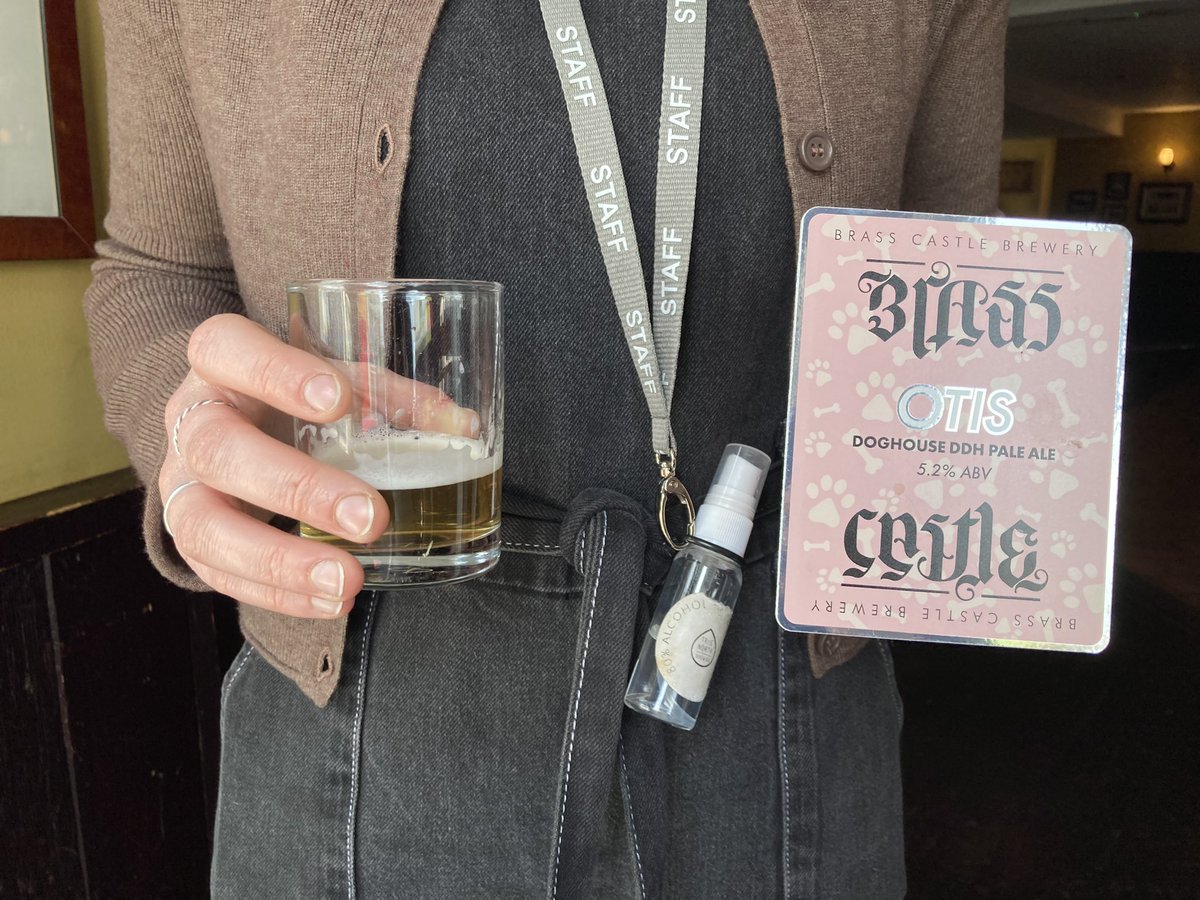 Fancy an ‘arf of this? 🐾 absolutely lovely stuff! 🍺 just a couple of tables free for walk ins at the moment but we’ll hopefully have more through the day!
