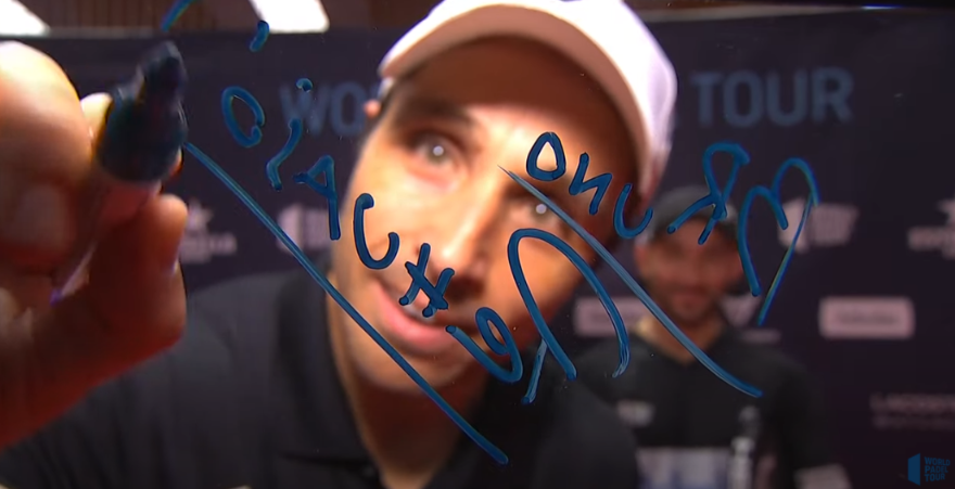 El tipo conquistó el mundo, pero su "firma" dice Pehuajó🇦🇷. Gracias <a href="/FBelasteguin/">FernandoBelasteguin</a> también por recordarnos siempre la importancia de nuestras raíces.