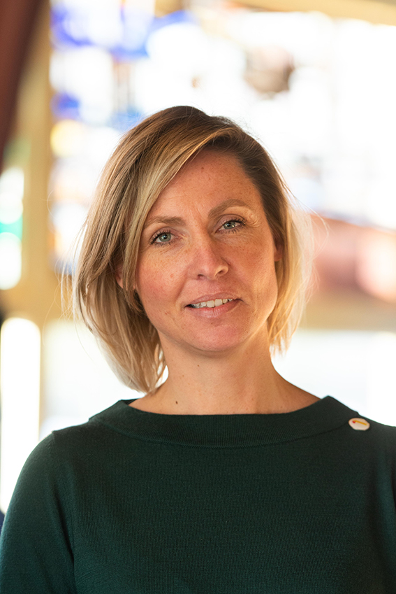 'Begin eindelijk eens met beter personeelsbeleid in de zorg', adviseert de SER aan de minister. Verpleegkundige Marieke Tetteroo van <a href="/ggzdelfland/">GGZ Delfland</a> werkte mee aan het advies. Donderdag 20-05 is zij spreker op de bijeenkomst van <a href="/ActieLeer/">ActieLeerNetwerk</a>.  Meld je snel aan actieleernetwerk.nl/artikel/agenda…