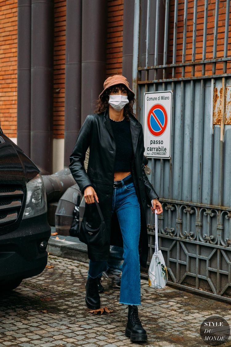 LAVIDAPRADA's tweet photo. mica argañaraz’s street style https://t.co/yppntkXysQ