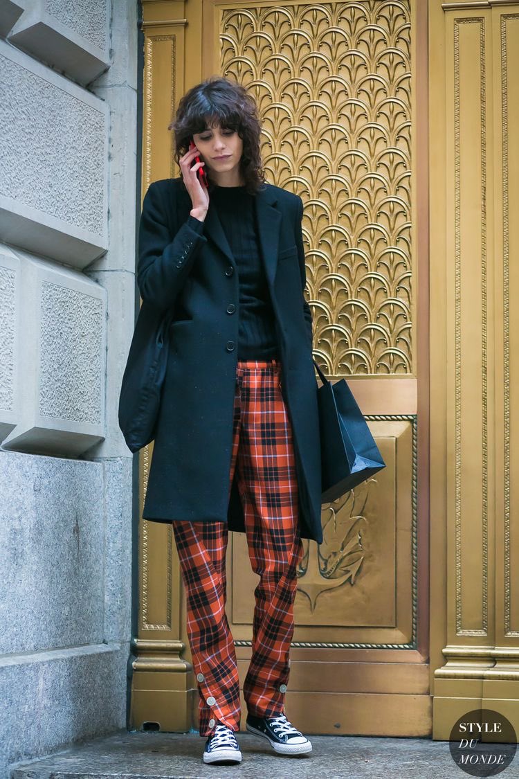 LAVIDAPRADA's tweet photo. mica argañaraz’s street style https://t.co/yppntkXysQ