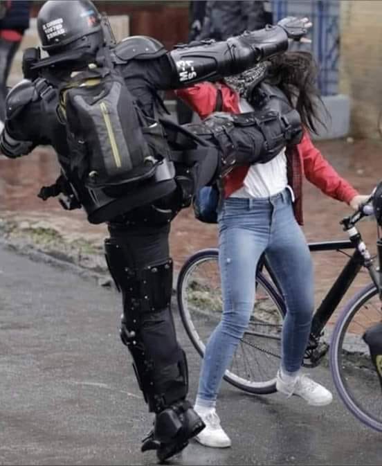 EcuaNews tweet media