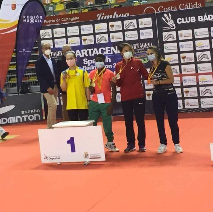 Congratulations to the state’s badminton player Mariam Eniola Bolaji as she beat Ukraine’s Oksana Kozyna two-one to clinch the gold medal for Nigeria and Africa at the just concluded 2020 World Para-Badminton championship held in Spain.

Kwarans lead always 💞💯