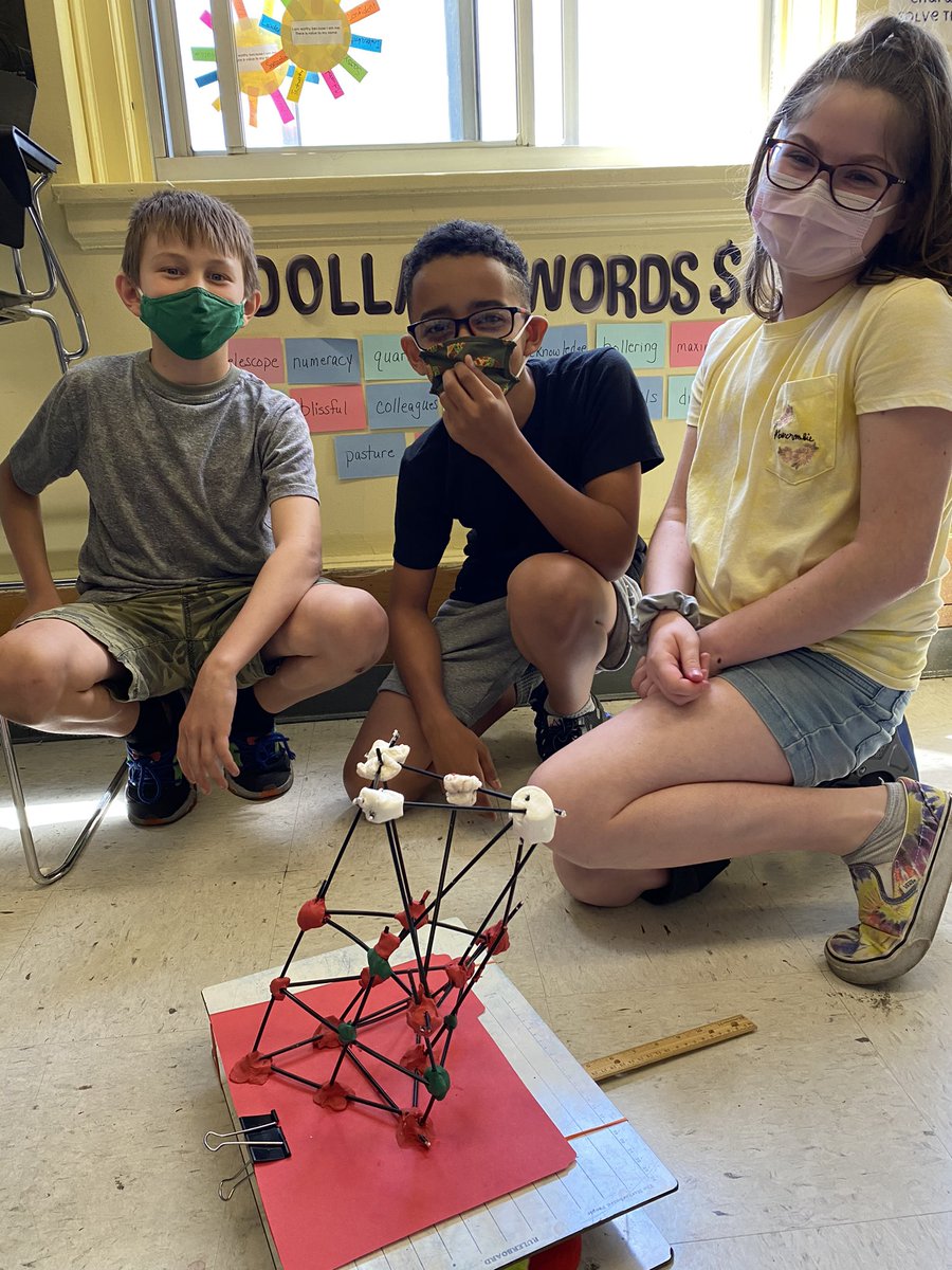 MissCluen's tweet photo. Check out our Seismic Shake Tables! The students loved designing, building and testing their structures to see which could withstand an Earthquake! #STEAM #naturaldisasters #earthquakes @wsselementary @OFFICIALFSUFSD https://t.co/htPtP2LQnc