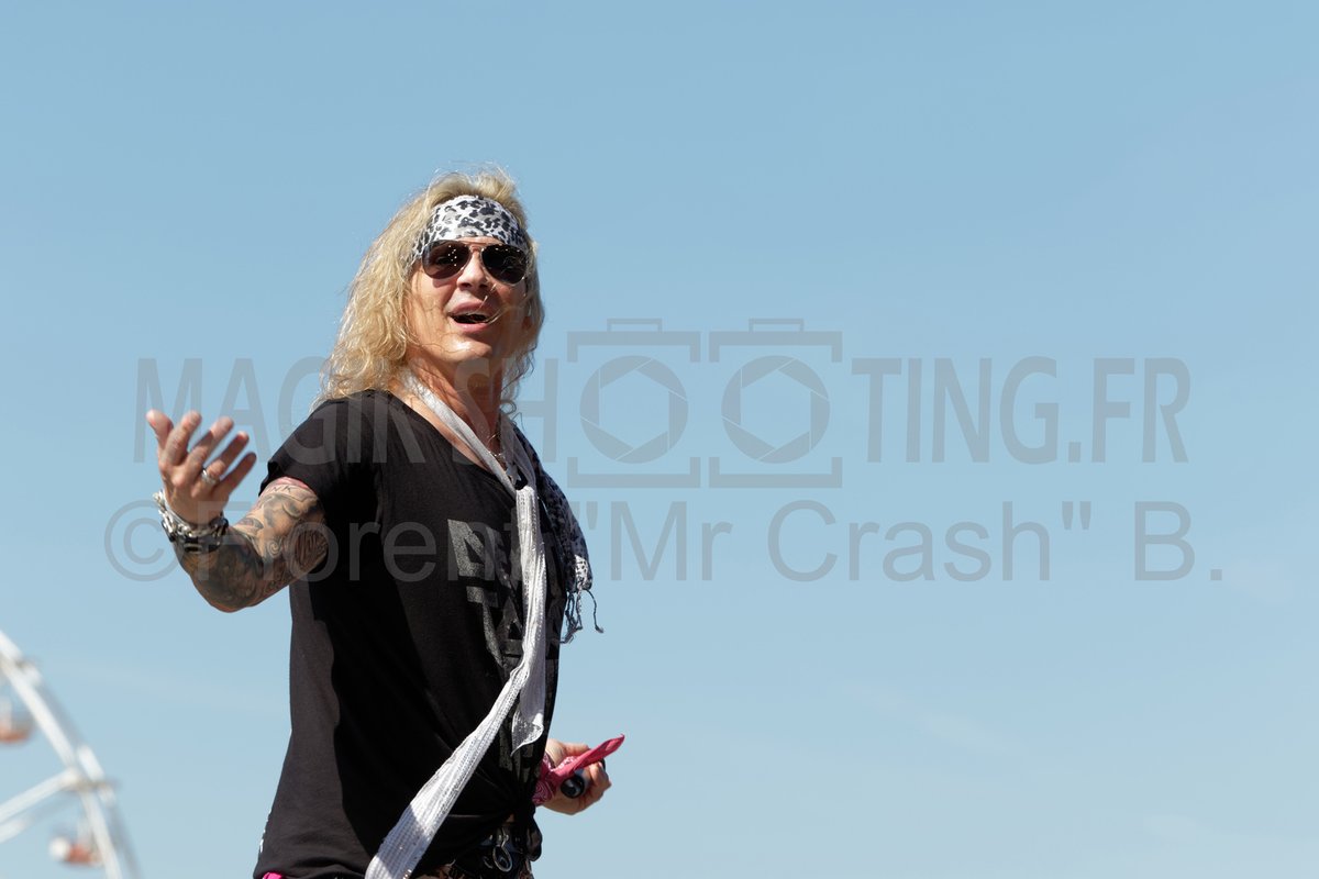 magikshooting's tweet photo. Happy B-Day Michael Starr ( @SteelPantherz )
More pics on https://t.co/OwcIRho0KR #glam #hotband #steelpanther #legend #rock #metal #michaelstarr #festival #magikshooting #mrcrash #photo #livephotographer #concert @MichaelStarrr https://t.co/VAWvmHNOq3