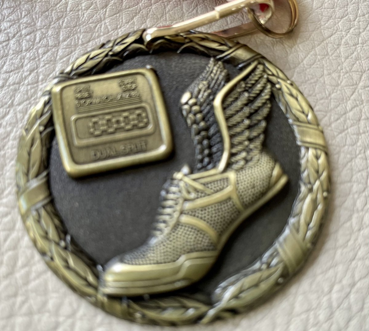 sonia_schapman's tweet image. Great job Blue Ridge Track Team on placing 1st in the VIC Conference. 
Great job @DerrickJonesss4 for placing 1st Team All-Conference in the high jump. #multiplesports #Congrats 🏅💪🏽‼️‼️