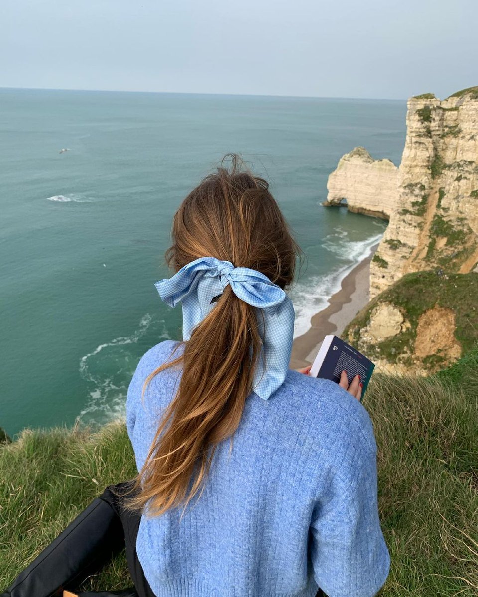 shewearprada's tweet photo. A little get away on sunday. https://t.co/KkYW0qpGBe