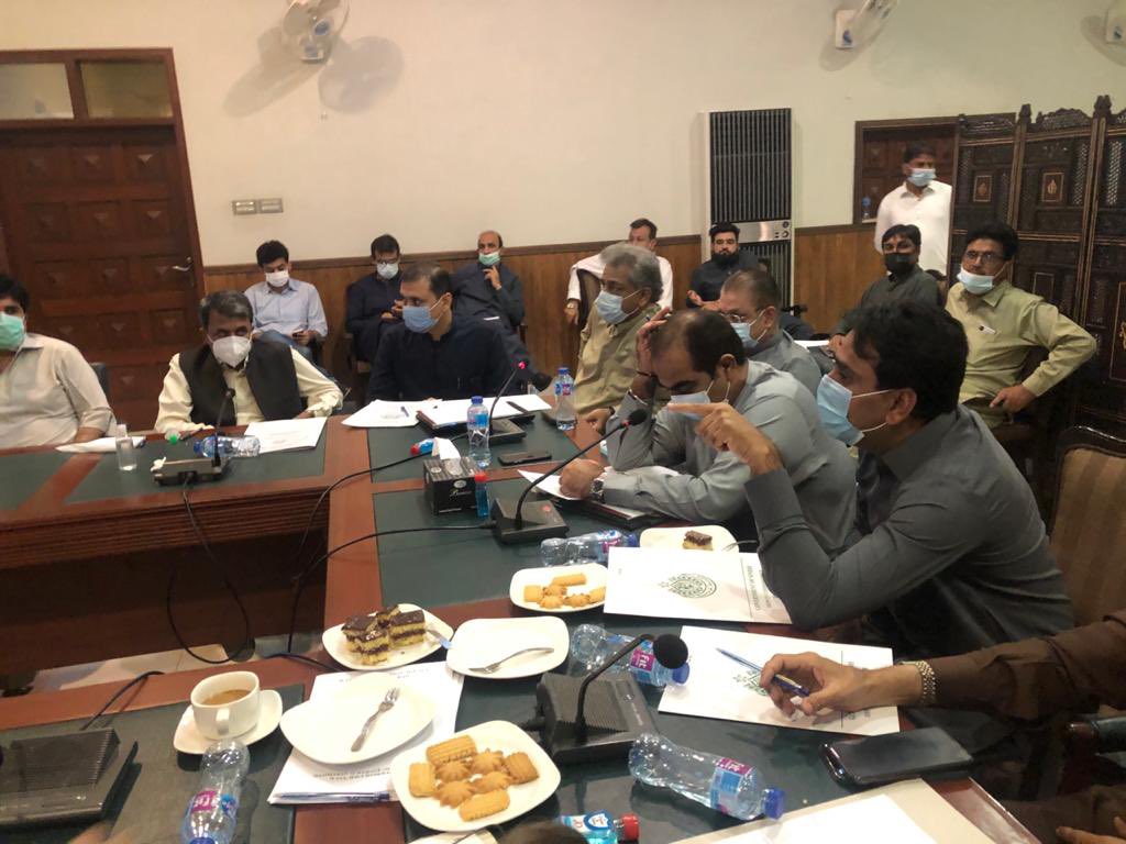 zaka_panhwar's tweet image. PPP MPA PS-62 &amp;amp; Former Minister #LocalGovtSindh Respected @jamkhanshoro attended the meeting regarding #TauktaeCyclone emergency with several notables and District officers at Shahbaz hall, Shahbaz building Hyderabad