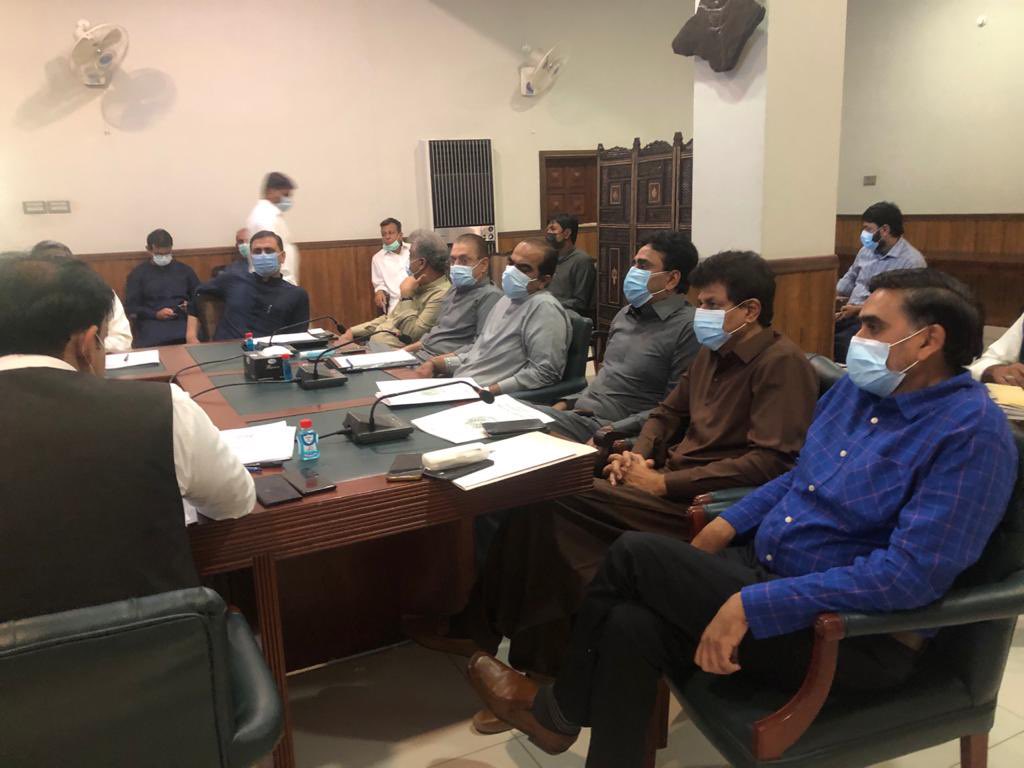 zaka_panhwar's tweet image. PPP MPA PS-62 &amp;amp; Former Minister #LocalGovtSindh Respected @jamkhanshoro attended the meeting regarding #TauktaeCyclone emergency with several notables and District officers at Shahbaz hall, Shahbaz building Hyderabad